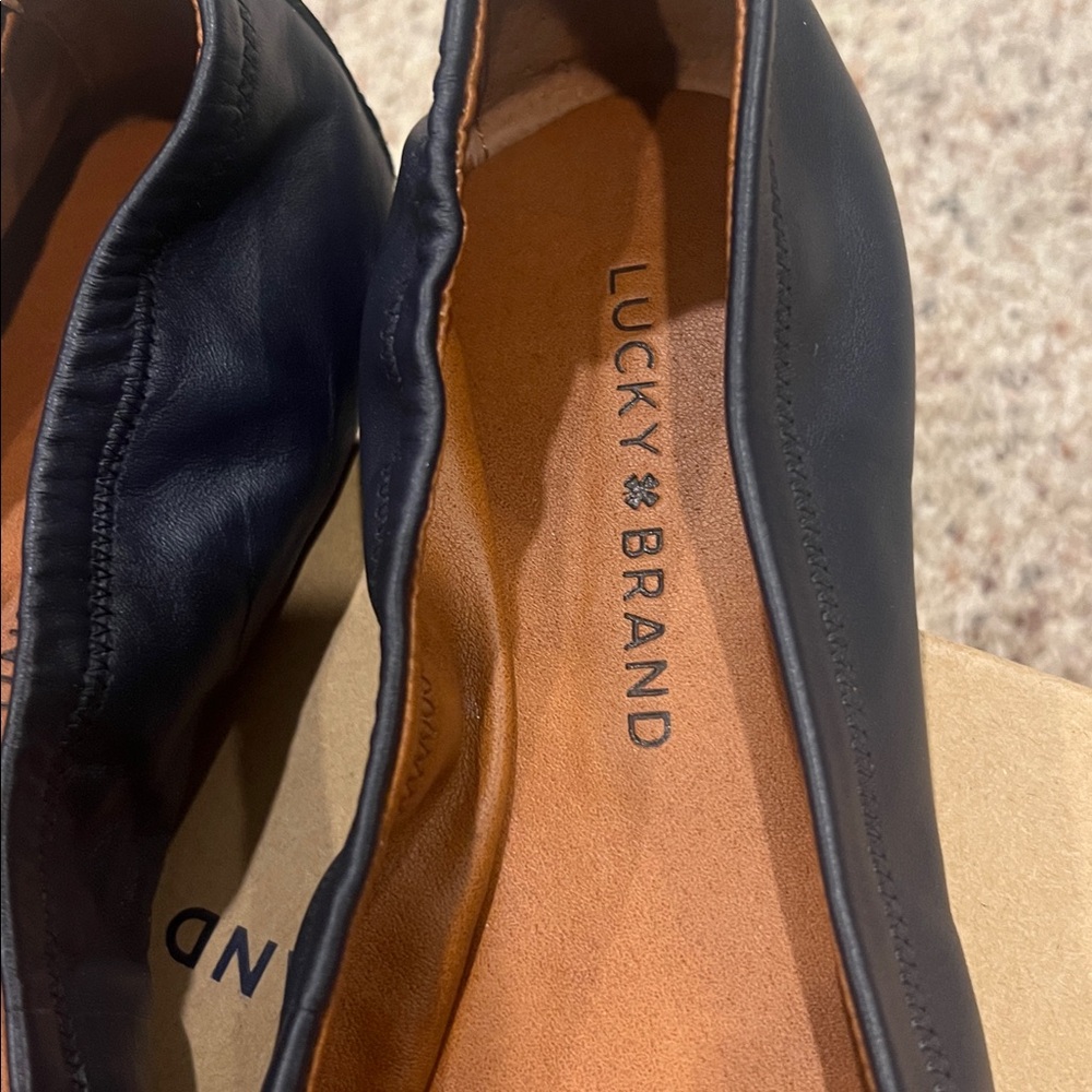 Lucky Brand Women's Dark Navy Leather Ballet Flats - Picture 4 of 6